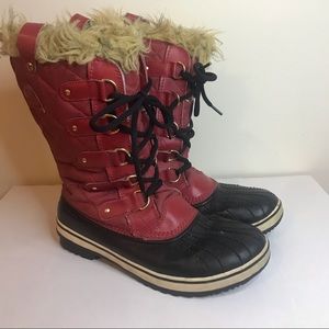 SOREL WOMEN’S RED & BLACK WATERPROOF WINTER BOOTS, 10